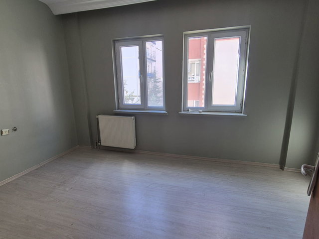 SINCAN ANDIÇEN 3+1 KIRALIK DAIRE