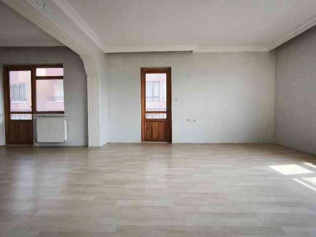 260 M² 5+1 ODTÜ ORMANI MANZARALI TERAS DUBLEKS