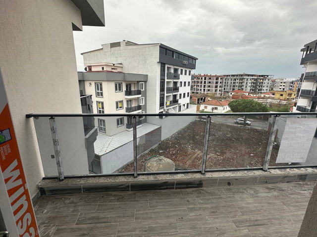 228 MENEMEN INÖNÜ MAHALLESI 1+1 KIRALIK DAIRE