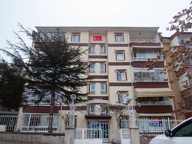 SINCAN YUNUS EMRE MAH.FULL EŞYALI KIRALIK DAIRE 3 +1 KILERLI HARIKALAR DIYARI YAKINI