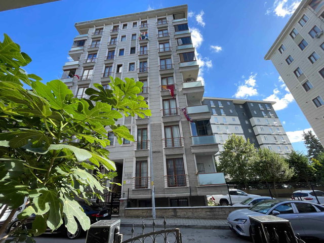 ÇEKMEKÖY SULTANÇIFTLIĞI MAHALLESI SATILIK DAIRE