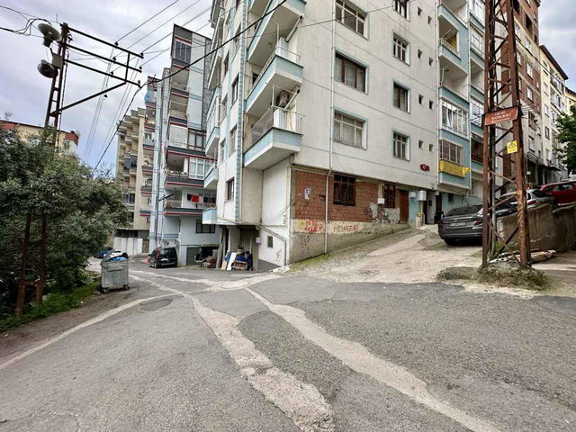 AKÇAABATTA İÇİ YAPILI MASRAFSIZ 2+1 KİRALIK DAİRE!!!