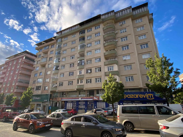 REMAX İLKE'DEN ŞEHİR MER. YONCALIK'TA 3+1 TERASLI SATILIK DAİRE
