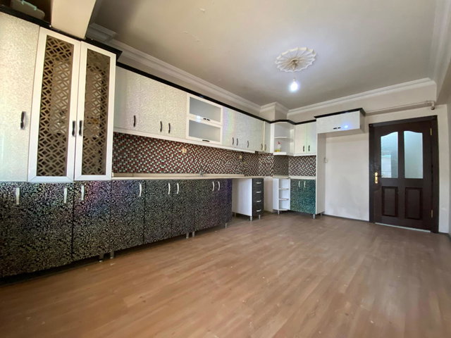 REMAX İLKE'DEN ŞEHİR MER. YONCALIK'TA 3+1 TERASLI SATILIK DAİRE