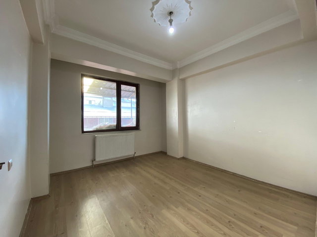 REMAX İLKE'DEN ŞEHİR MER. YONCALIK'TA 3+1 TERASLI SATILIK DAİRE