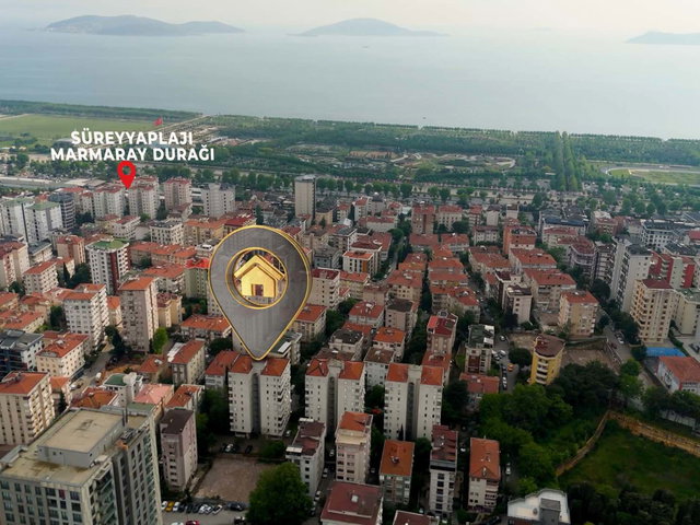 MALTEPE SÜREYYAPLAJI'NDA SATILIK GENİŞ 3+1 DAIRE 3 BALKONLU EBEVEYN BANYOLU - 67 M2 ARSA PAYI