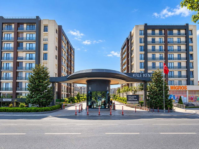 BEYLİKDÜZÜ KALEKENT 1. ETAP 3+1 KİRALIK GÜNEY CEPHE DAİRE REMAX GÖKER
