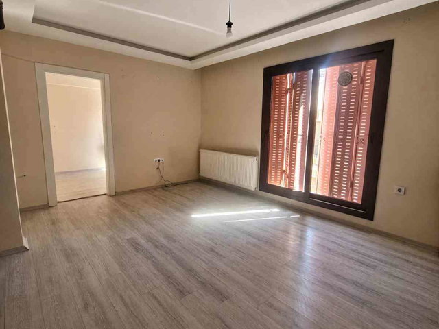 BUCA HASANAĞA PARKI YAN SOKAĞI KIRALIK 1+1 DAIRE  KIRALIK DAIRE  60 M²  1 + 1