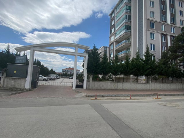 *MAREŞAL F.Ç.MAH. MÜKEMMEL KONUMDA 3+1 LÜKS VE ÇOK FIRSAT DAİRE*