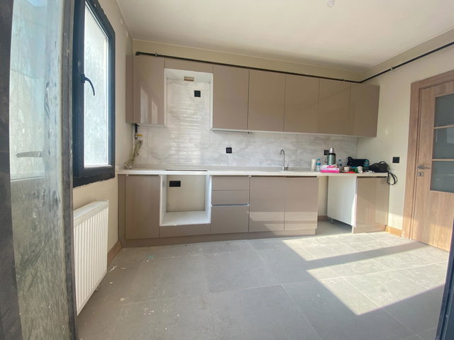 MALTEPE TOKİ   3+1 KIRALIK BÜYÜKTIP  DAIRE , PARK MANZARALI