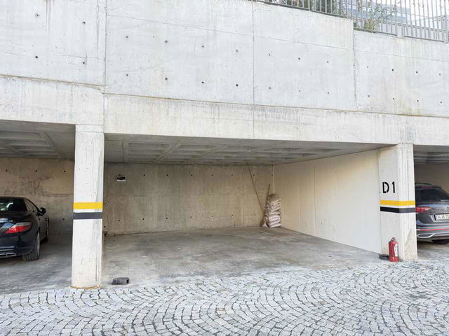 DEKAR USKUMRUKÖY'DEN KİRALIK 3.5+1 EŞYALI KÖŞE VİLLA