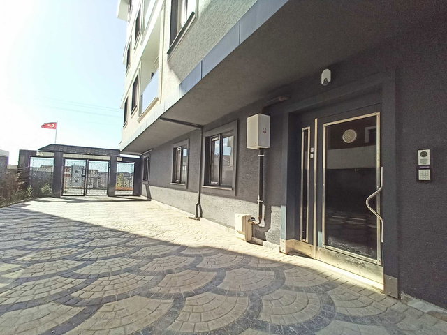 GEBZE BARIŞ MAH. VADI LIFE SITESI'NDE 4+1 DUBLEKS SIFIR DAIRE!