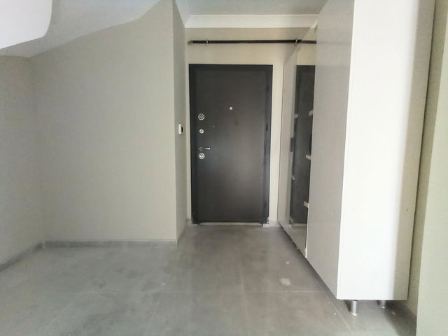 GEBZE BARIŞ MAH. VADI LIFE SITESI'NDE 4+1 DUBLEKS SIFIR DAIRE!