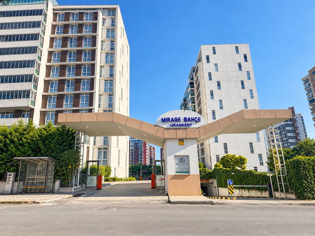 URANKENT MİRAGE BAHÇE KONUTLAEINDA PEYZAJ MANZARALI KİRALIK 2+1 DAİRE￼