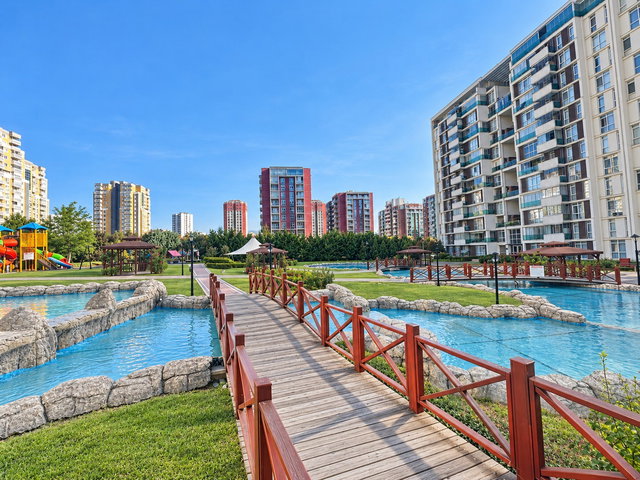 URANKENT MİRAGE BAHÇE KONUTLAEINDA PEYZAJ MANZARALI KİRALIK 2+1 DAİRE￼