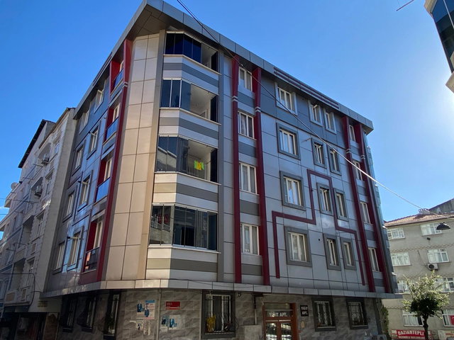 ESENLER'İN GÖZDE MAHALLESİ TURGUTREİS'DE ASANSÖRLÜ KİRALIK 2+1 DAİRE