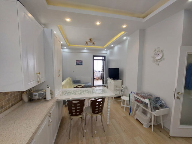 REMAX İLKE'DEN DADAŞKENT DE SATILIK 5+1 VİLLA
