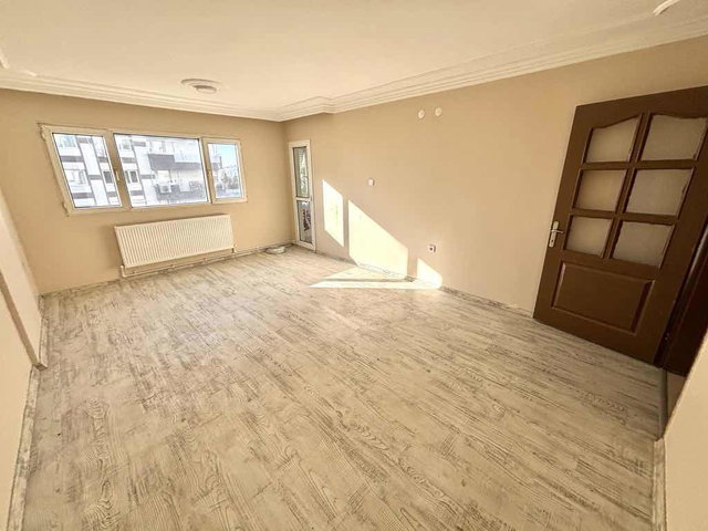 BUCA’NIN EN SAKİN MUHİTİNDE SATILIK 3+1 DAİRE