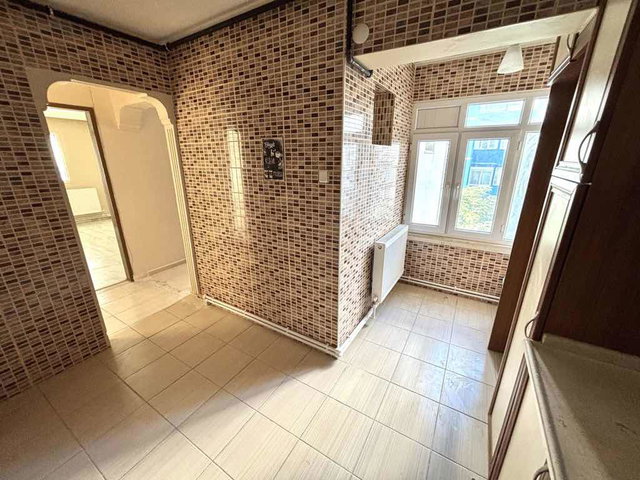 BUCA’NIN EN SAKİN MUHİTİNDE SATILIK 3+1 DAİRE