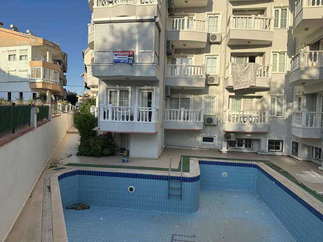 DİDİM DE HAVUZLU SİTEDE LİMAN YOLUNA CEPHE 1+1 DAİRE