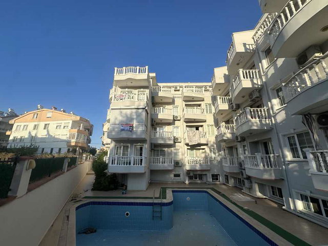 DİDİM DE HAVUZLU SİTEDE LİMAN YOLUNA CEPHE 1+1 DAİRE