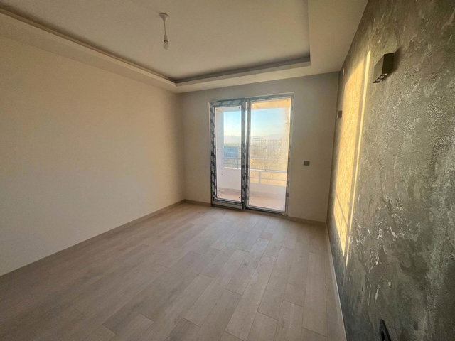 REMAX İLKE'DEN KOMBİNA'DA 2+0 KİRALIK DAİRE