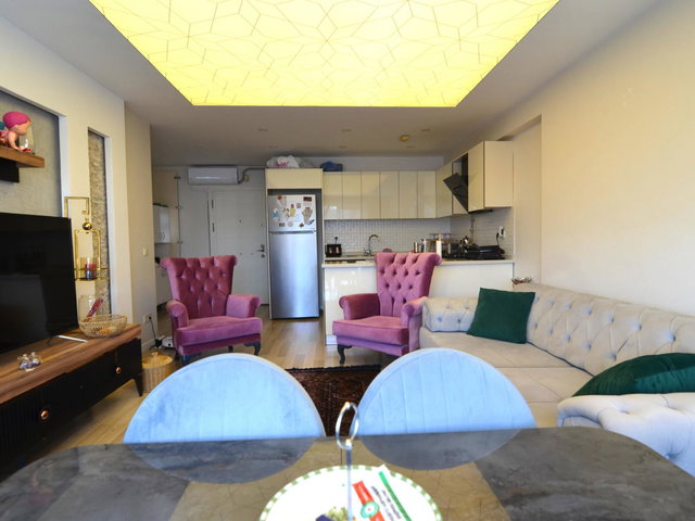 REMAX PROF SANCAKTEPE SİNPAŞ AQUA CITY 2010 SATILIK ŞEREFİYELİ 1+1 DAİRE