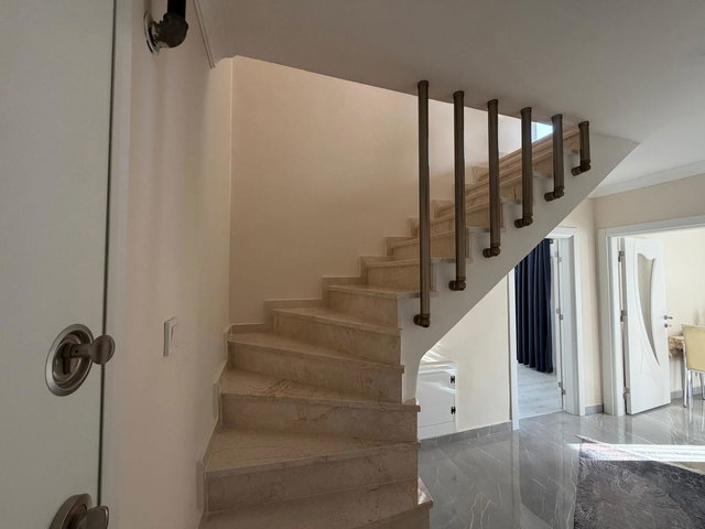 REMAX BEYAZ KAYAPA ZAFER MAH SATILIK 3+1 SATILIK DUBLEX DAIRE