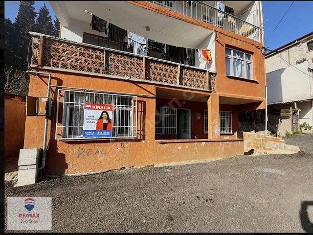 İZMIT TÜYSÜZLERDE 2+1 KIRALIK DAIRE
