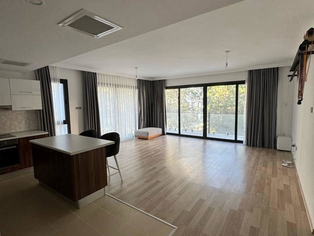 GİRNE MERKEZ'DE 3+1 SATILIK DAİRE