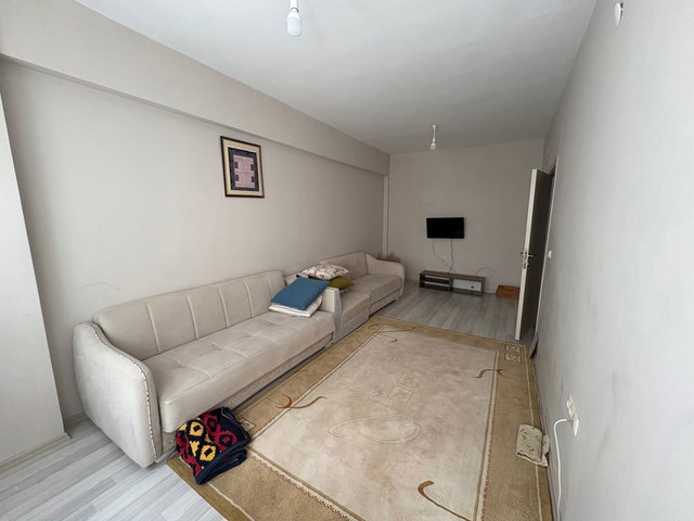 REMAX İLKE'DEN ŞÜKRÜPAŞA'DA 2+1 KİRALIK DAİRE