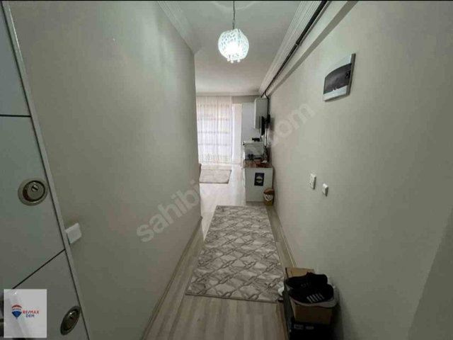 REMAX DEM'DEN CUMHURİYET MAHALLESİNDE EŞYALI KİRACILI FIRSAT 1+1