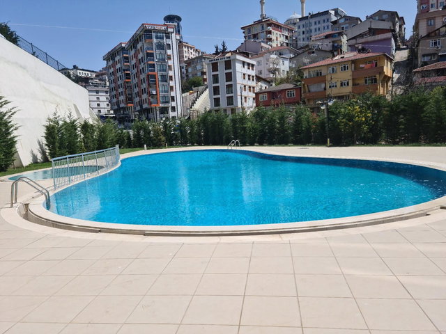 ÜNALAN MAH. NEW CİTY 2 SİTESİ'NDE FULL EŞYALI KİRALIK 1+1