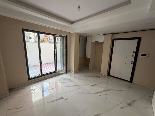 REMAX ÖNCÜ ÇEKMEKÖY SOĞUKPINAR MH 1+1 SIFIR SATILIK DAIRE