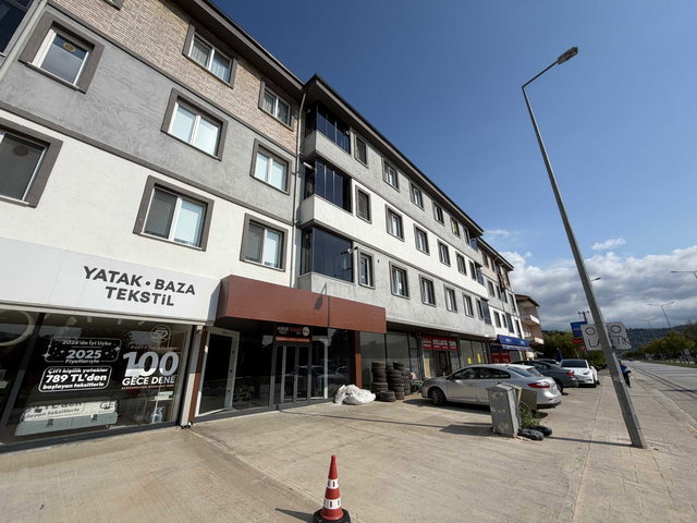 REMAX DIA DAN CUMAYERI CADDE ÜZERI KIRALIK 2+0 DAIRE