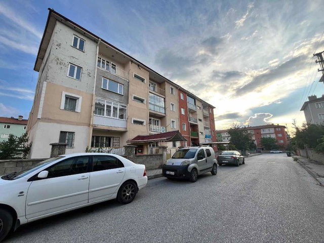 REMAX DEM'DEN YUNUS EMRE MAH FIRSAT SATILIK 2+1 DAİRE
