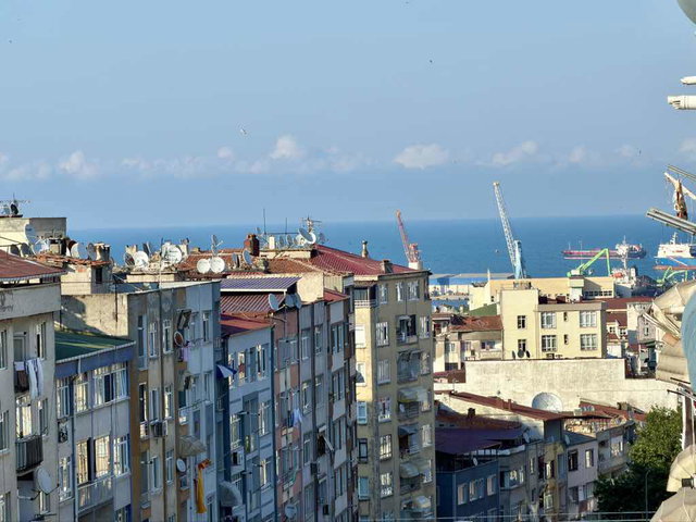 BULVAR ÜZERI KIRALIK 3 + 1 DAIRE