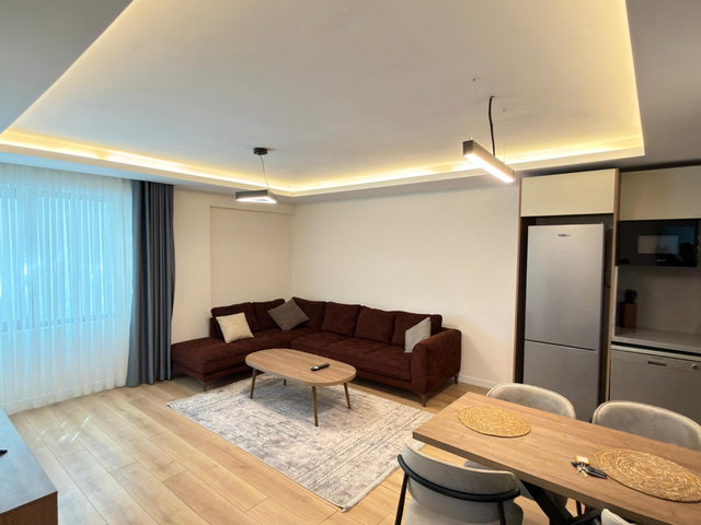 KAVAKLIDERE DE SIFIR LÜX MOBİLYALI 1+1 DAİRE