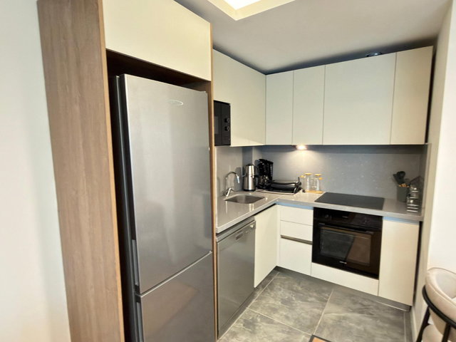 KAVAKLIDERE DE SIFIR LÜX MOBİLYALI 1+1 DAİRE
