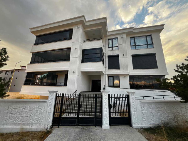 REMAX DEM'DEN FATİH MAH. LÜKS 3+1 GENİŞ DAİRE