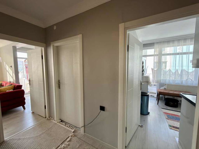 MODERN PAZAR’DA YOLA CEPHE DENIZ MANZARALI 3 + 1