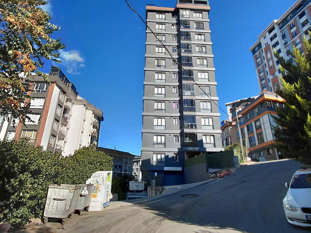 ALİBEYKÖY'DE SİTE İÇRESİNDE MANZARALI 2+1 SATILIK DAİRE