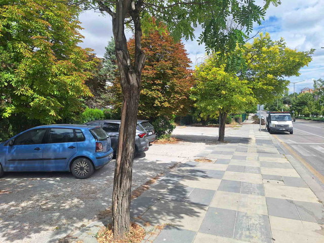 T.B.M.M CADDESİ ÜZERİ EŞYALI KIRALIK DAİRE
