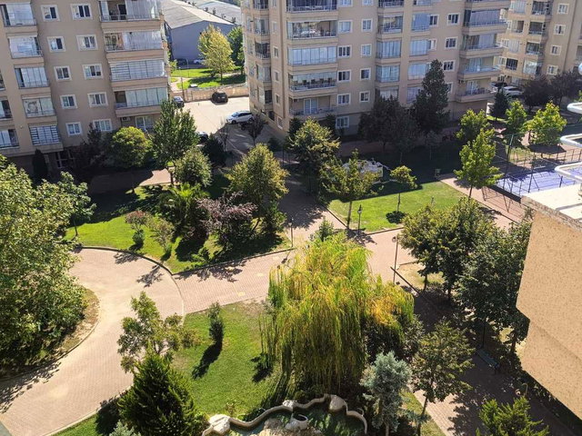 REMAX BEYAZ BAK GÖR YAŞAM EVLERİNDE 3+1 KİRALIK DAİRE
