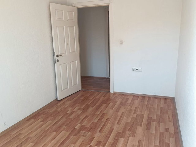 REMAX BEYAZ BAK GÖR YAŞAM EVLERİNDE 3+1 KİRALIK DAİRE