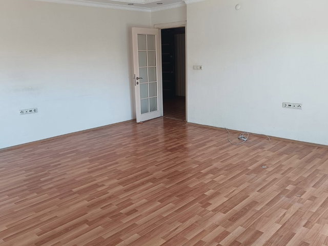 REMAX BEYAZ BAK GÖR YAŞAM EVLERİNDE 3+1 KİRALIK DAİRE