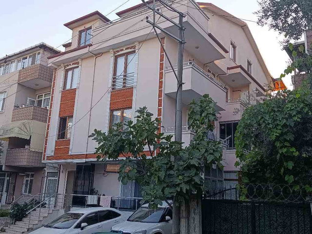 ÇOK TEMİZ 4+1 DAİRE