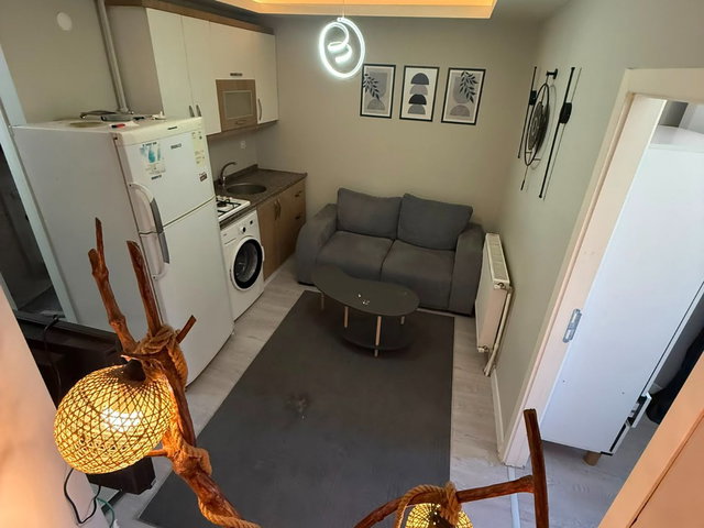 KURUÇEŞME 131 AY AMORTİ,KİRACILI, EŞYALI,1+1 SATILIK DAİRE