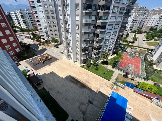 UNCALI'DA 1+1 LÜKS HAVUZLU VE GÜVENLİKLİ SİTEDE KİRALIK DAİRE