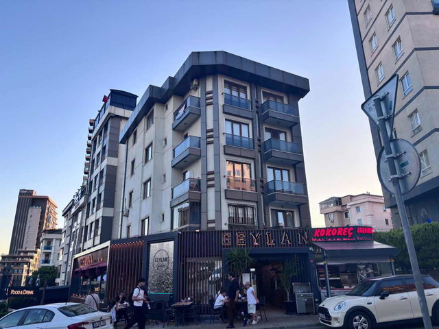 ATALAR MAHALLESİ MARMARAYA YÜRÜME GENİŞ KİRALIK 2+1 DAİRE